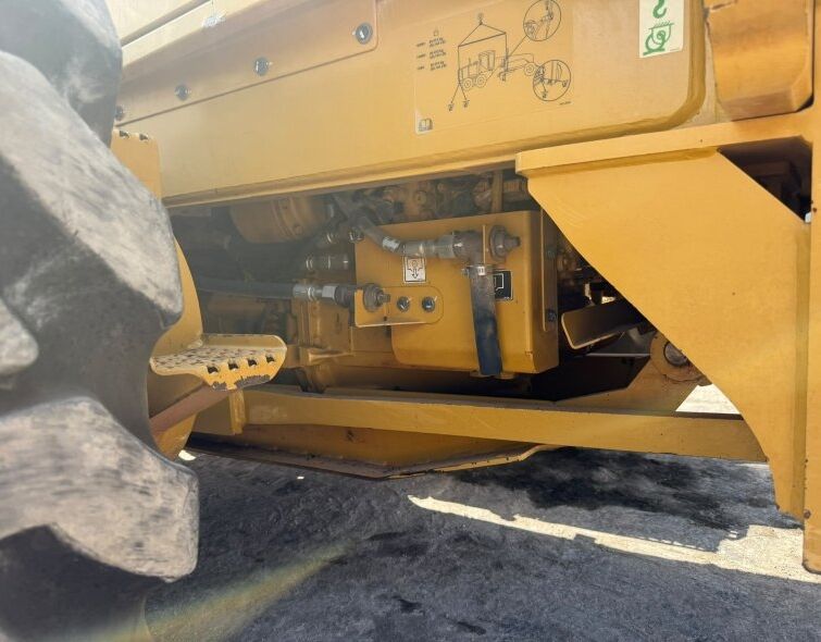 CATERPILLAR  12M3 AWD ***REGISTERED***